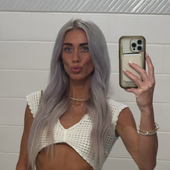 Meet your Posher, Kayley - Picture 1 of 1